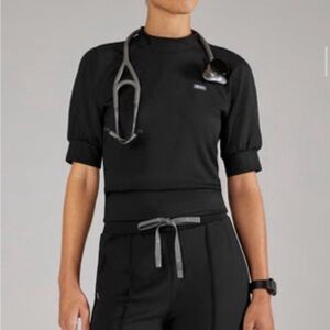 Figs Black Short Sleeve FORMx Top